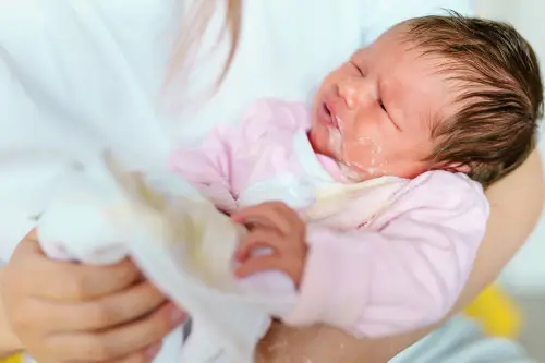 bayi muntah asi kental-bebeclub bayi muntah asi kental-bebeclub